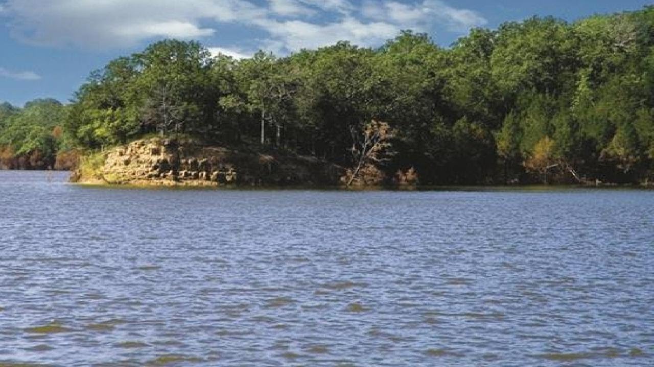 126 Texoma Bluffs Circle, Gordonville, TX Presented by Cory Meals