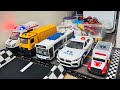救急車のミニカー走る☆緊急走行テスト☆坂道走る｜ Ambulance miniature car runs! Emergensy driving test
