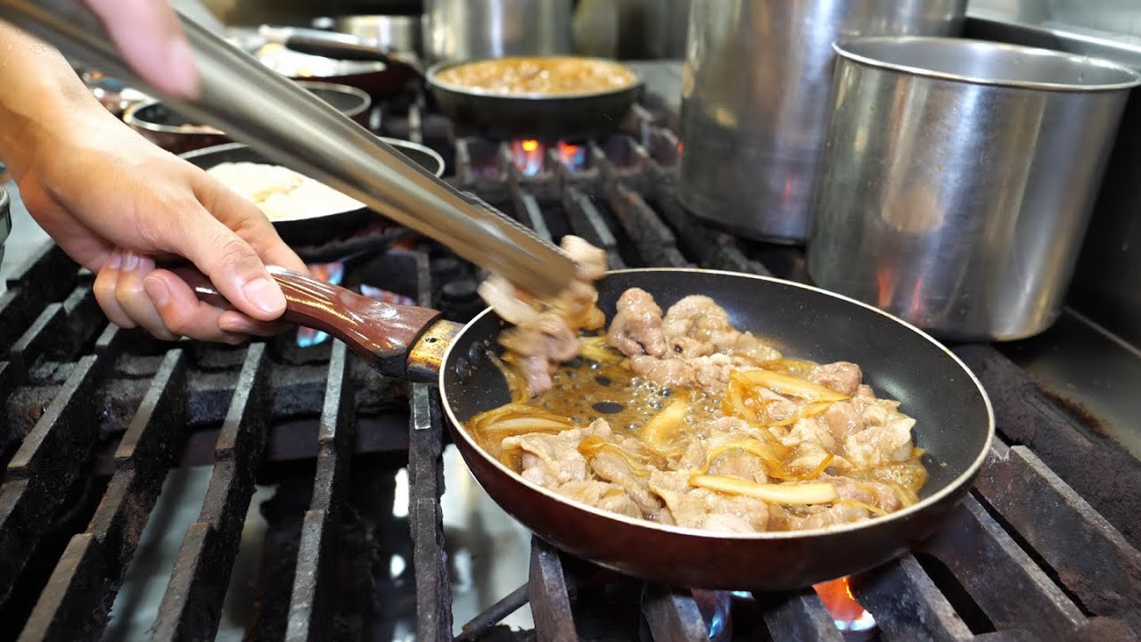 Oyakodon(Chicken and Egg Rice Bowl) Meal, Steamed Egg in a Tea Bowl - Taiwan Restaurant Food 羅東美食 伊丼