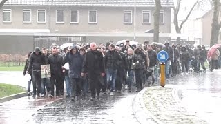 Kleine 1000 Deelnemers Aan Stille Tocht Voor Iris Claen In Deurne