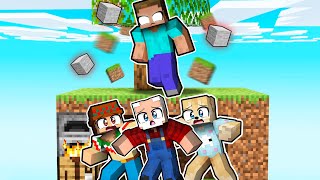 Minecraft: 3 CORREDORES vs HEROBRINE 😱🔪 ESCAPA de HEROBRINE con SILVIOGAMER y SOYDANY