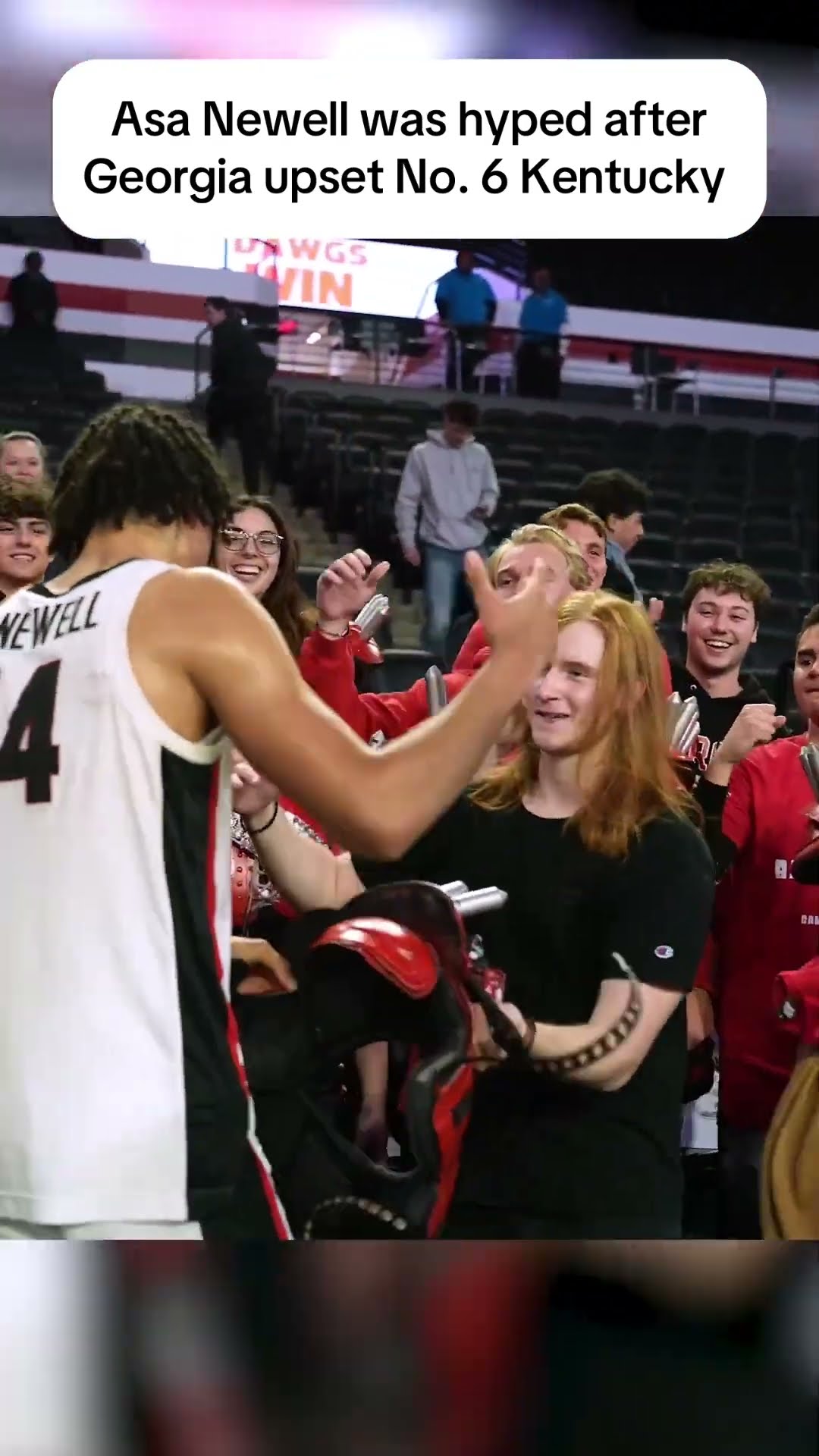 Now THAT'S how to celebrate a College Basketball upset ?