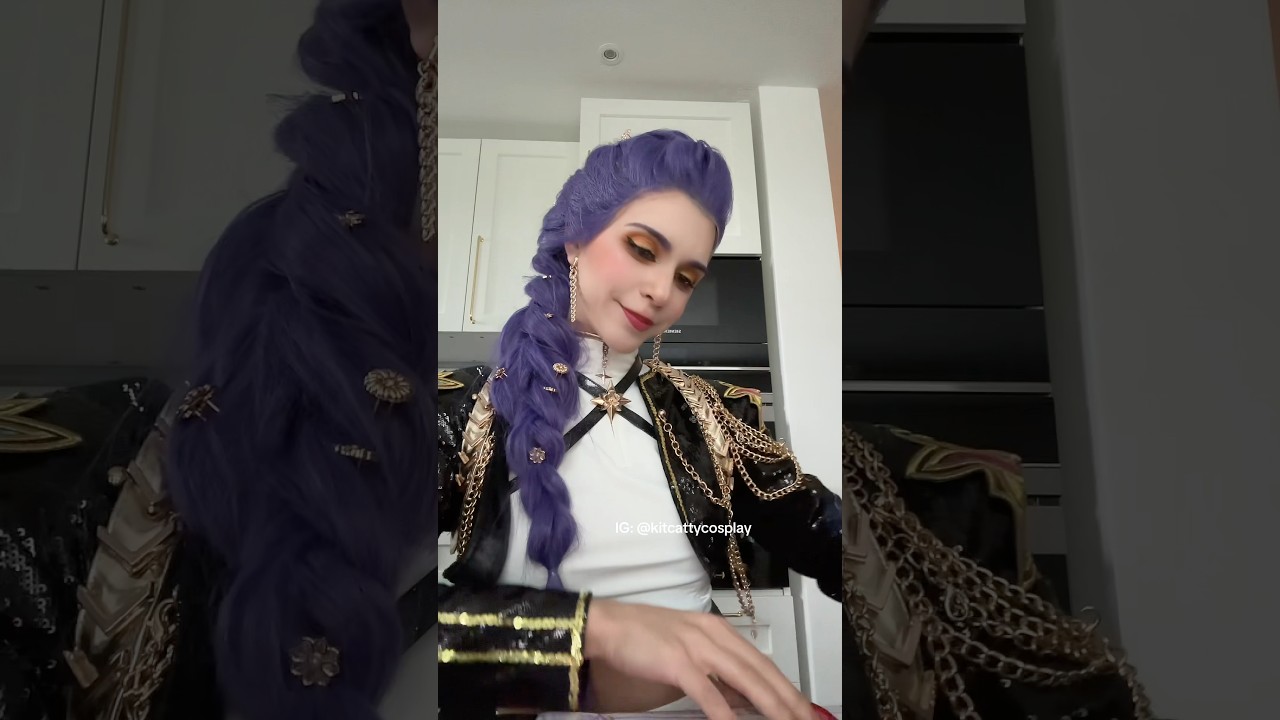 This was so funny 😭 #cosplay #kpopdemonhunters #netflix #rumi #acting #shorts