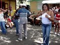 Las chicas Ayala y un amigo -- Julio 2007