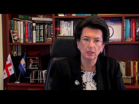 ნინო ბურჯანაძე: გიგა ბოკერია ხალხს აშანტაჟებს 30.09.2016