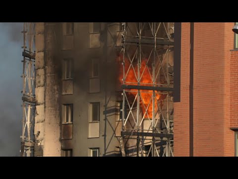 Video: Come Affrontare Un Incendio Nei Grattacieli