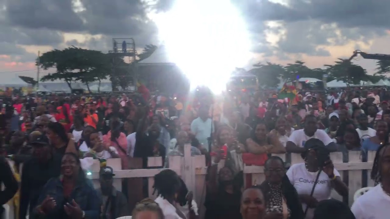 Capleton LOCKS DOWN Rebel Salute | Fire on the Stage 