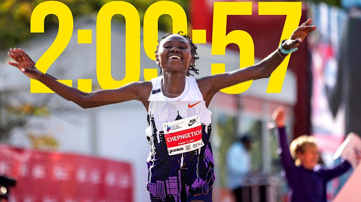 Récord del mundo de maratón femenino en Chicago 2024 Ruth Chepngetich 2.09.57