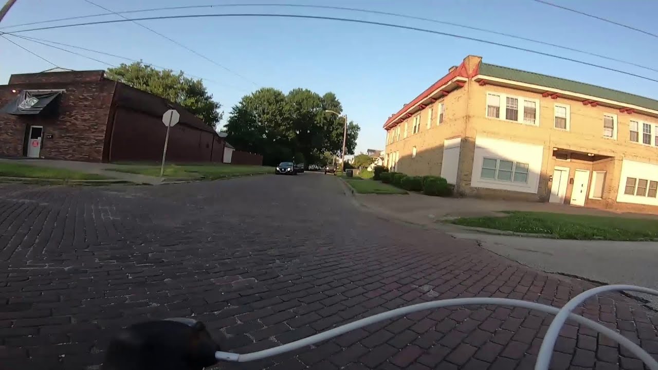 Guyan Avenue Huntington WV 25th Street To 28th Street Heading East guyan-avenue-huntington-wv-25th-street-to-28th-street-heading-east