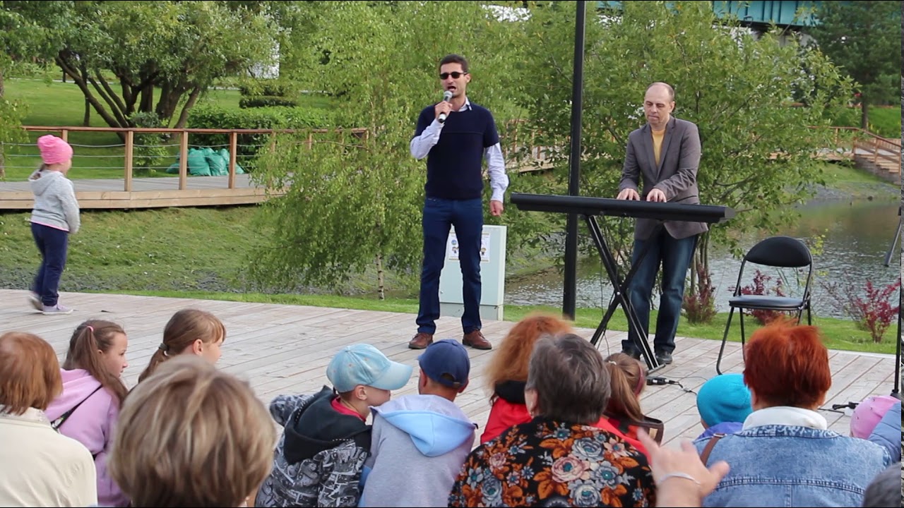 Dmitry M. and Ilya K. - Mix of Mary Poppins songs - YouTube