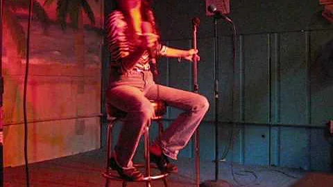 JoAnna Hudson Sings A Broken Wing