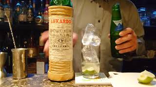 【マラスキーノトニック】【毎日カクテルチャレンジ】バーですらあまり見かけないリキュールでカクテルを、、、♪