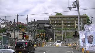 00243　ＪＲ・南海橋本駅の近くの西側の踏切　ＪＲ和歌山線の踏切