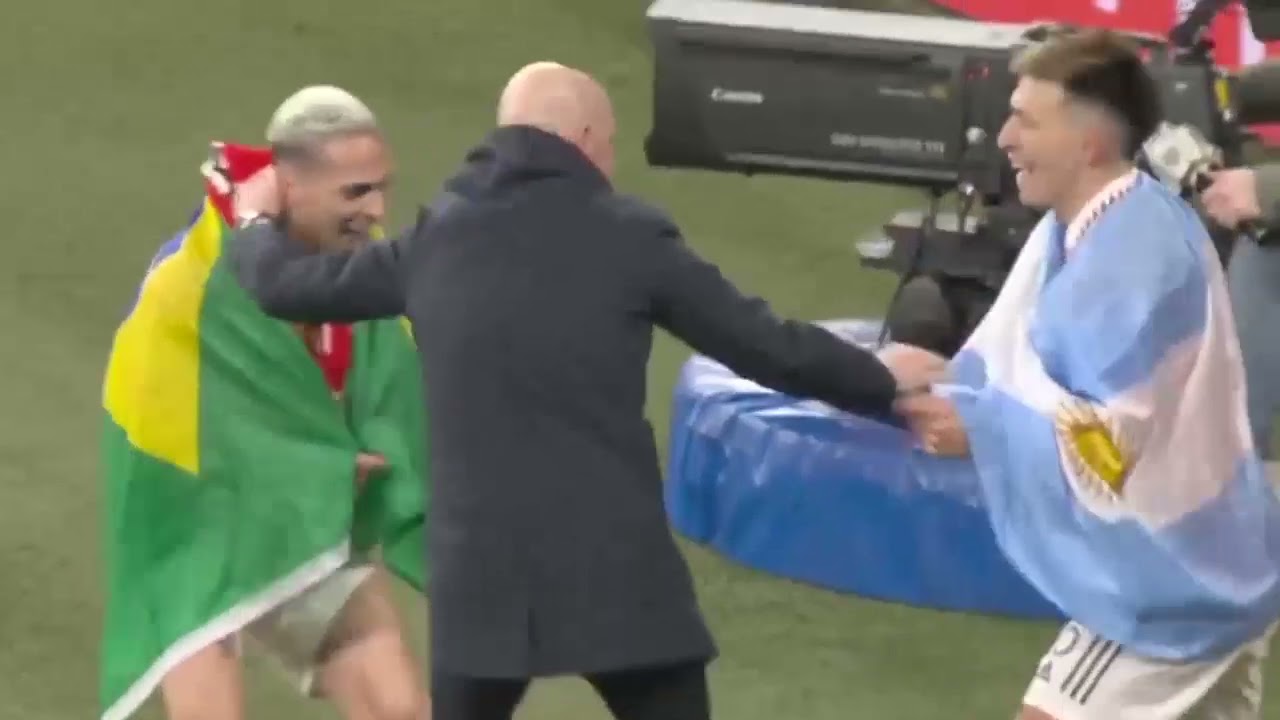 Ten Hag Anthony and Martinez Dancing After The Win Carabao Cup