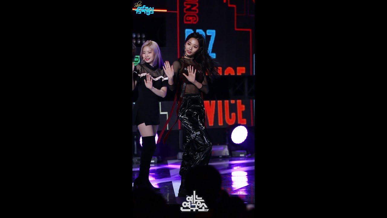 [예능연구소 직캠] 트와이스 BDZ 쯔위 Focused @쇼!음악중심_20181117 BDZ TWICE TZUYU