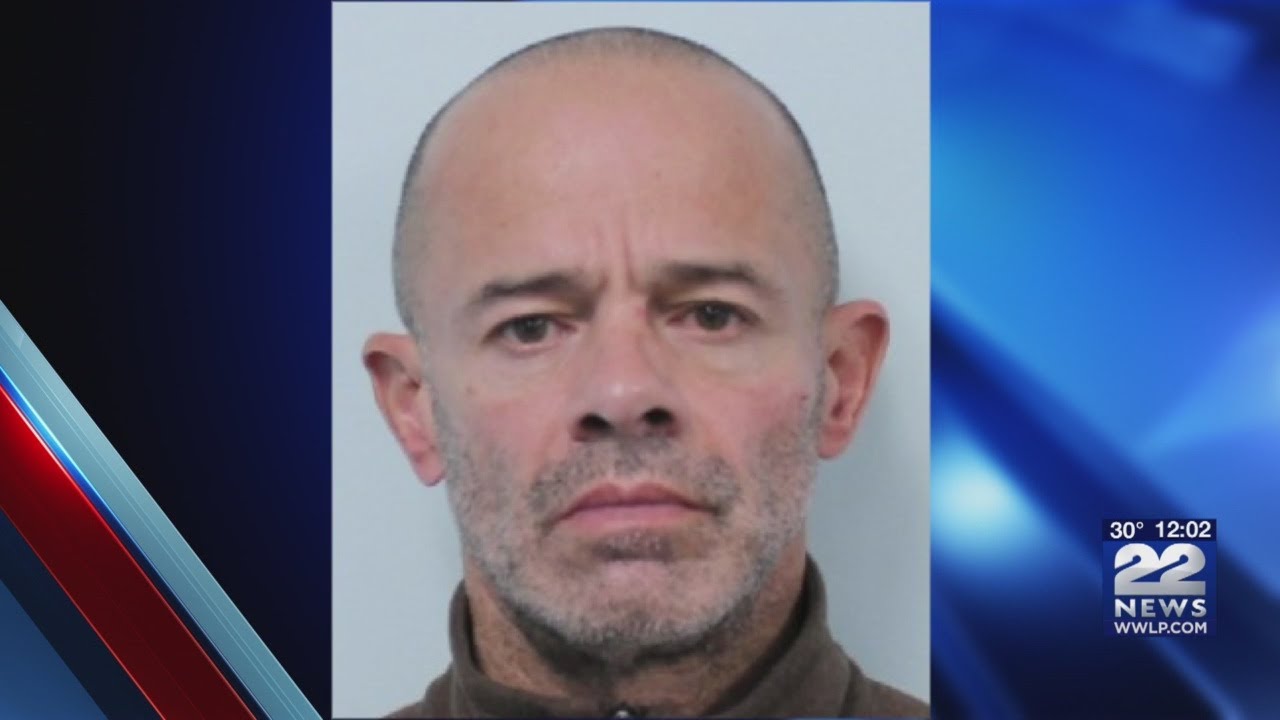 Man arrested for allegedly dragging police officer after traffic stop ...
