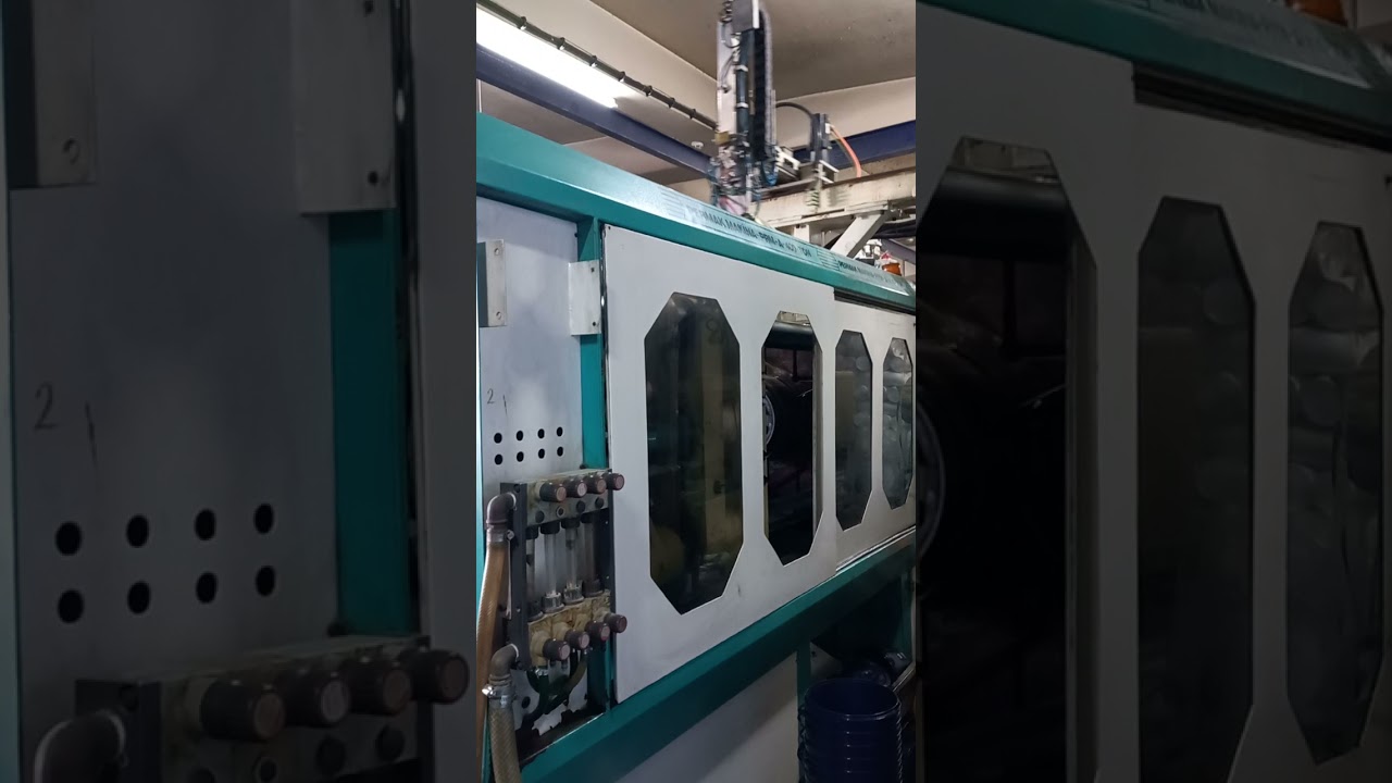 enjeksiyon molding  Lleva 17 años trabajando. permak makina