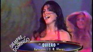 PATRICIA MANTEROLA POPURRI EN SIEMPRE EN DOMINGO