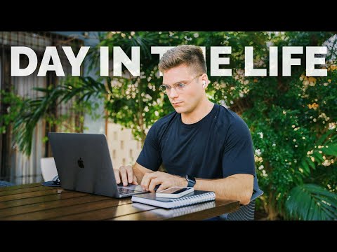 Realistic Day In The Life of a Social Media Entrepreneur (travelling)