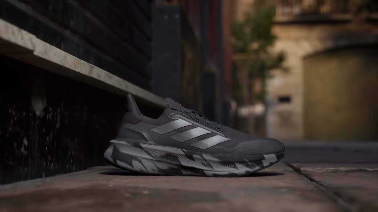 Adidas - Ultraboost 5X Running Shoe - Men's