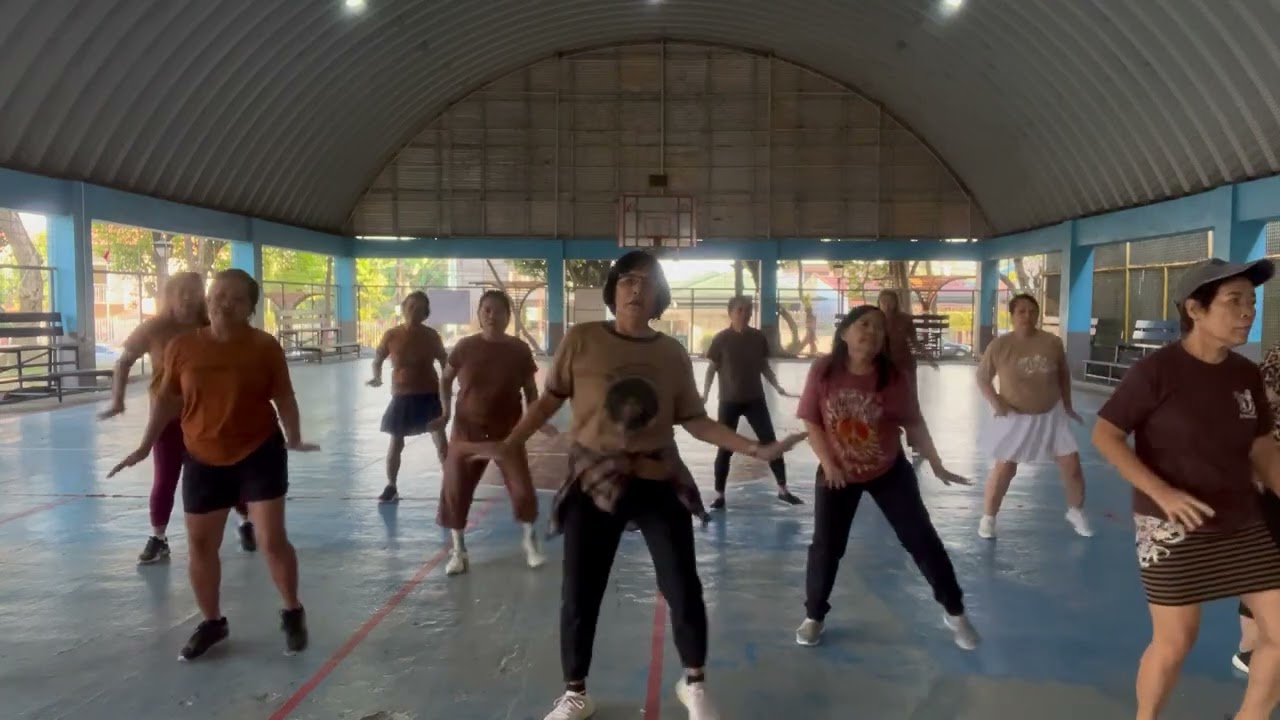Zumba with my friends rancho 3