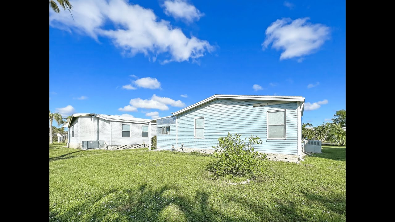 Virtual Tour: COZY 2 BED / 2 BATH IN GOLF COURSE COMMUNITY - YouTube