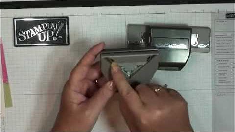 Scallop Trim Border & Scallop Trim corner punch with Dawn