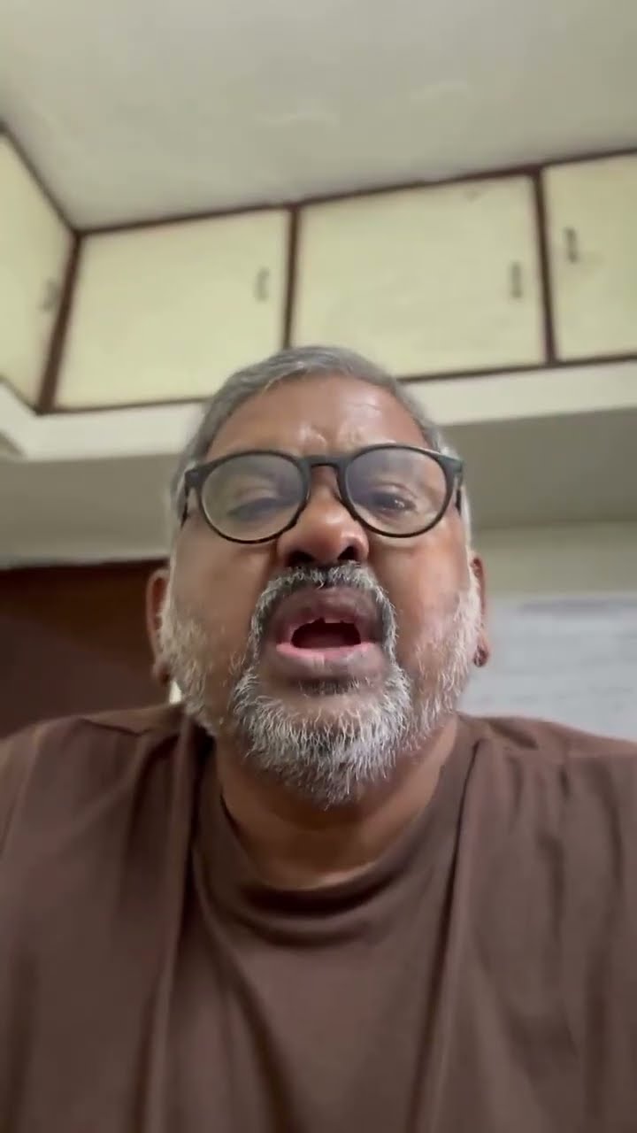 😍மனதை தொடும் ஸ்டேட்டஸ் - ShareChat