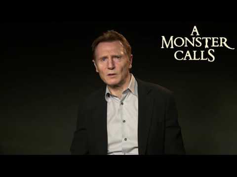 Video: Liam Neeson Legge Il Primo Capitolo Di A Monster Calls Prima Dell'uscita Del Film