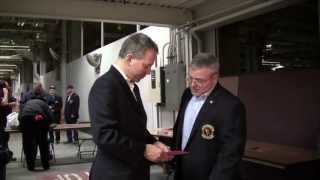 AG Schneiderman Tours New York State Gun Shows