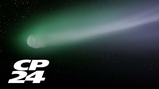 Green comet passing by earth this week