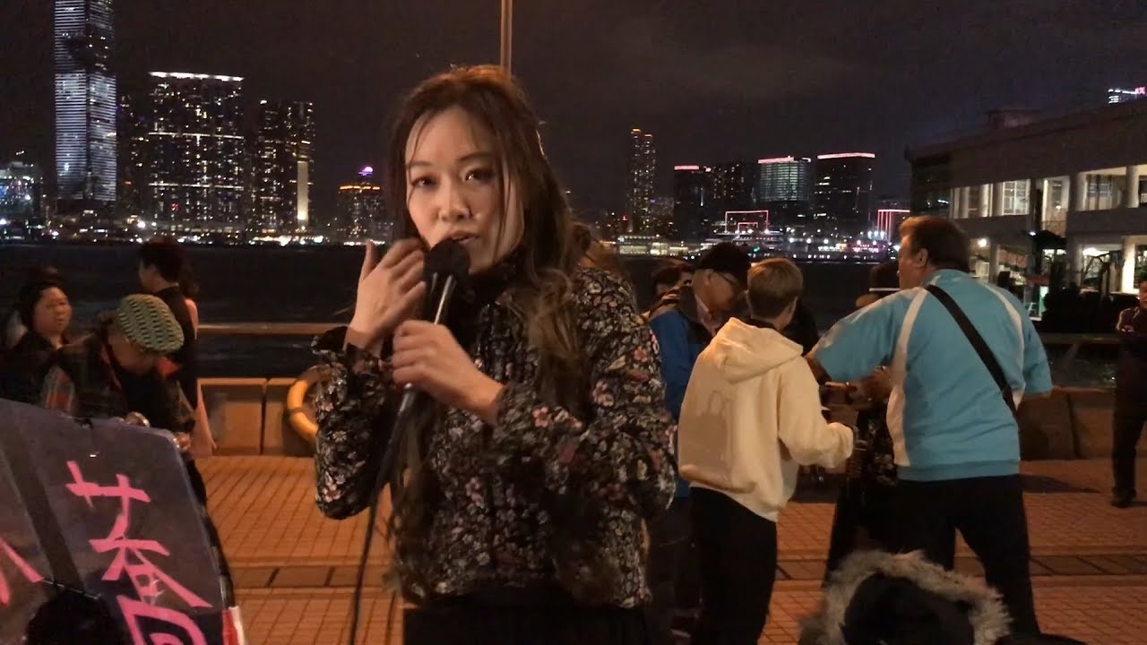 靚女小蕎 (2019-3-16) 中環5-6號碼頭🚢唱 “痴心換情深+ 寶貝對不起+ 自作多情+ Without You+ Unchained Melody+ 明日話今天”《啤酒🍺先生 傑作👍》