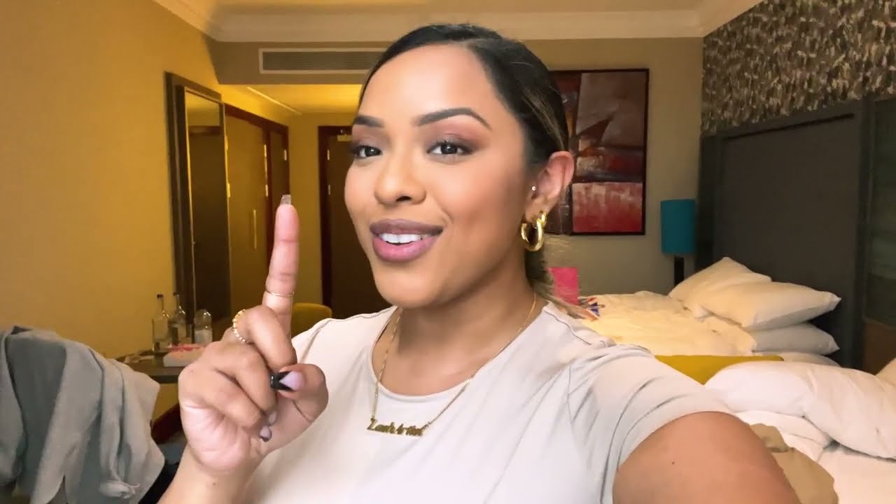 WHAT IT'S LIKE BEING A LASH TECH | LASH ARTIST TIPS | EYELASH EXTENSIONS