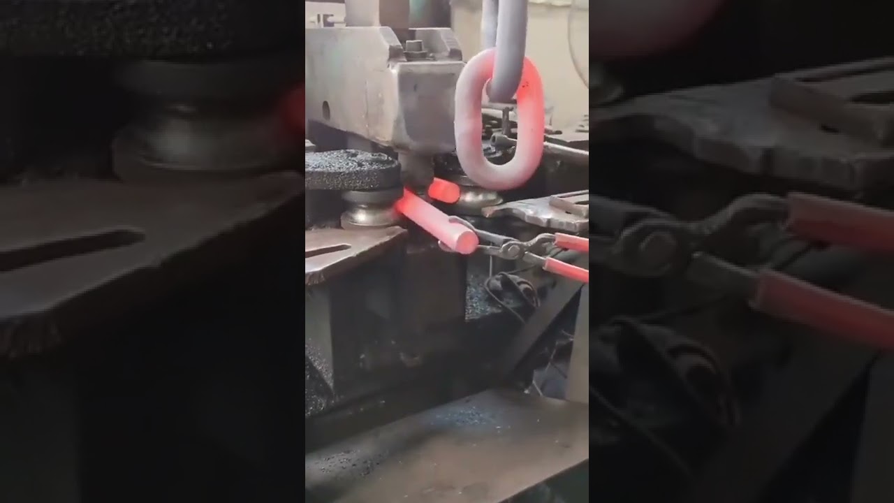 Huge chain link manufacturing 
