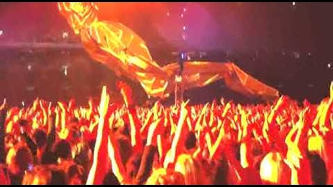 TAKE THAT PROGRESS TOUR LIVE 2011 MANCHESTER NEVER FORGET ROBOT FAIL.avi