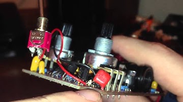 MXR Blue Box C11 insides (HD)