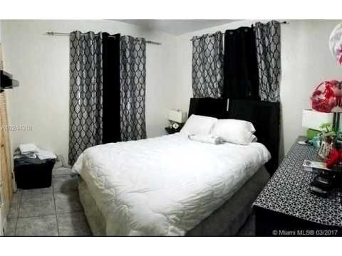 641 NW 9th Ave, Homestead, FL home video tour