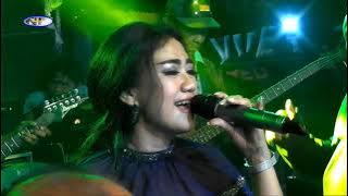 GAVRA ~ HIDUP DIANTARA 2 CINTA (Voc. Dewi camelia)