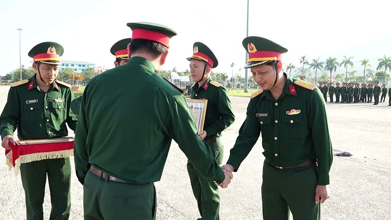 Ban Chỉ huy PTKV 5 - Đức Phổ rộn ràng lễ ra quân huấn luyện