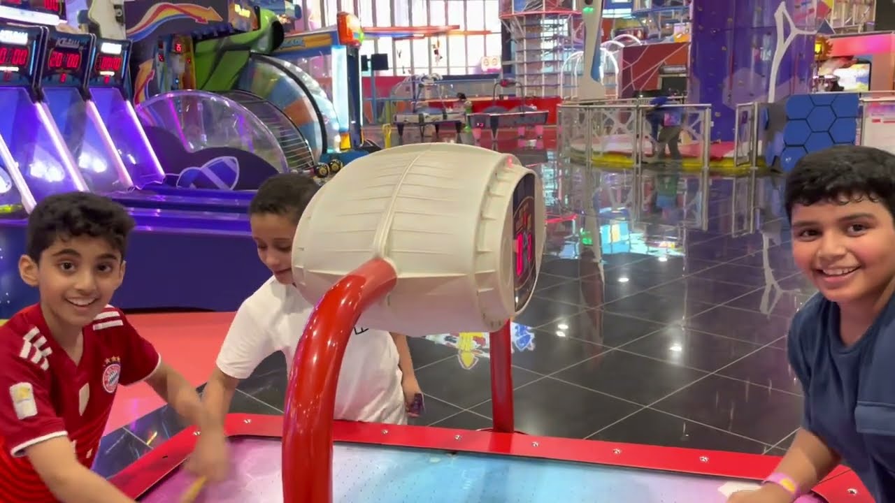 ملاهي سفوري لاند بالعثيم مول