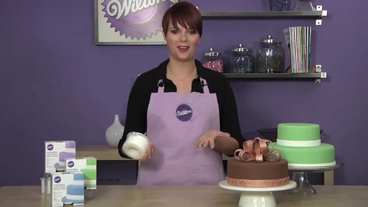 How to Make Fondant Bows & Loops - Wilton