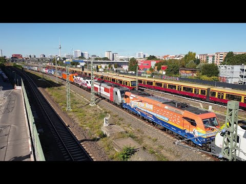 Protestfahrt "Hör das Signal, Berlin!" bei der Ausfahrt Berlin Ostbahnhof,  Höhe BWRS