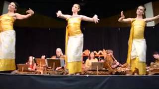 Gamelan Sari Pandawa and Tari Rejang Sutri