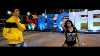 MC GATO E MC LARA - DJ DO BAILE - CLIPE OFICIAL