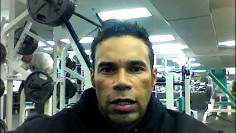 LevroneReport.com • 500 Lb Squat Challenge, Training With 440lbs