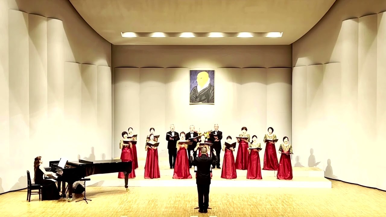 芬陀利華（山田耕筰 作曲）