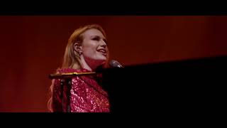 Freya Ridings   Love Is Fire (Live From Shepherd's Bush Empire) chords