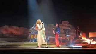 Video thumbnail of "Florence + The Machine - 100 Years @Unipol Arena, Casalecchio di Reno (Bologna) 17.03.2019"