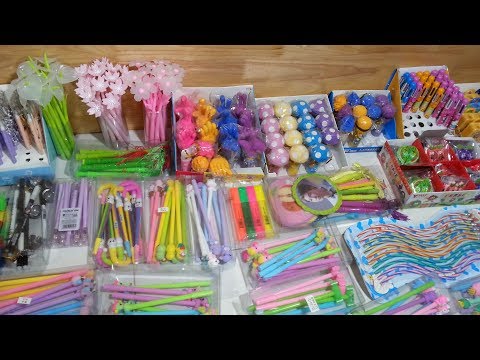 Video Tổng hợp hàng mới: Bút galaxy, Bút hoa đổi màu - Dạ... - YouTube