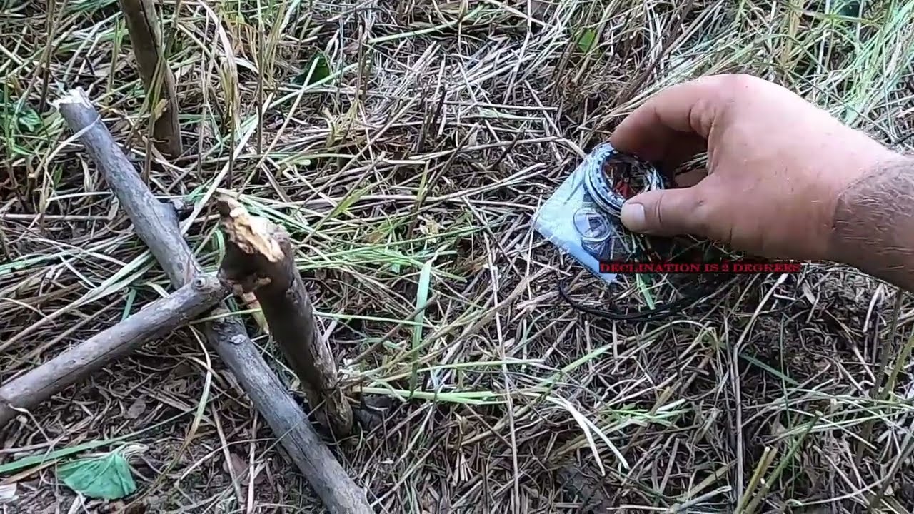 Shadow Stick Compass